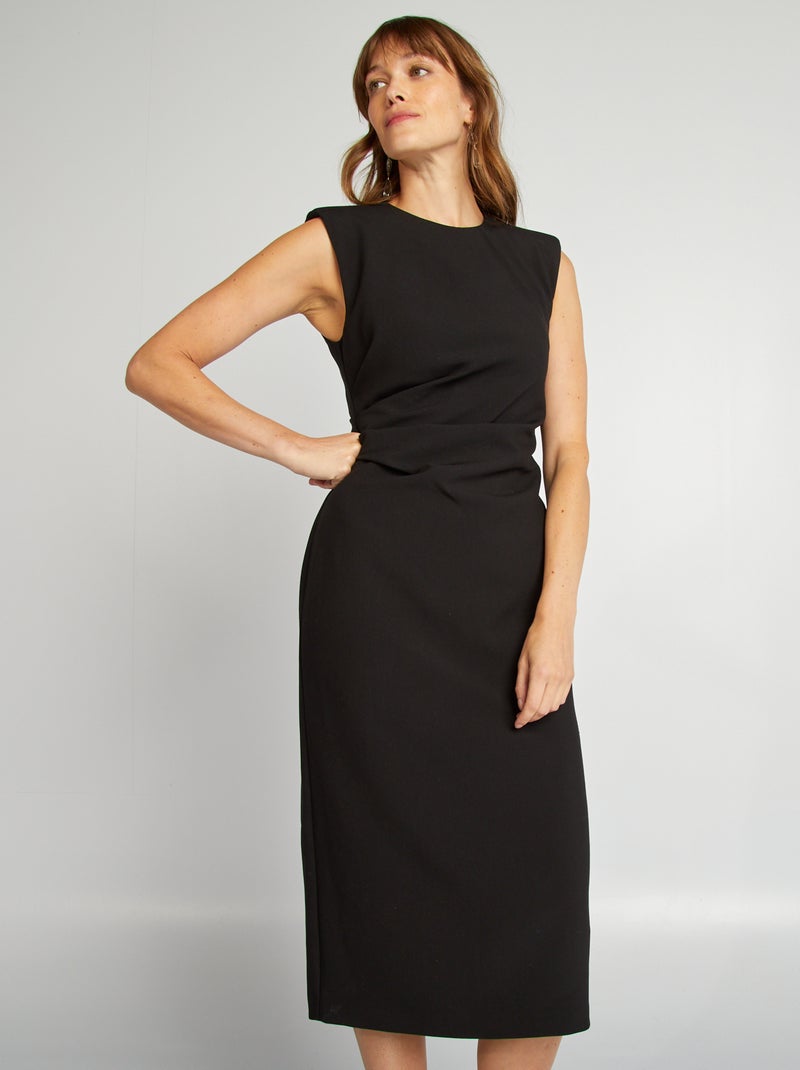 Vestido largo drapeado con hombreras negro - Kiabi