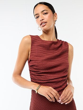 Vestido largo drapeado y gofrado