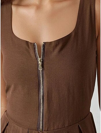 Vestido largo en forma de a con cuello redondo y cremallera hiccup