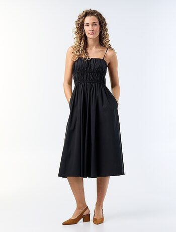 Vestido largo escalonado liso