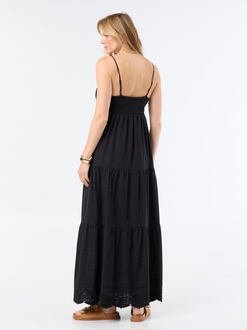 Vestido largo escalonado Negro - Kiabi
