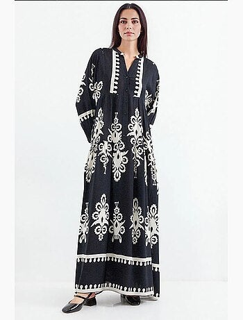 Vestido largo estampado con cuello de pico bdart
