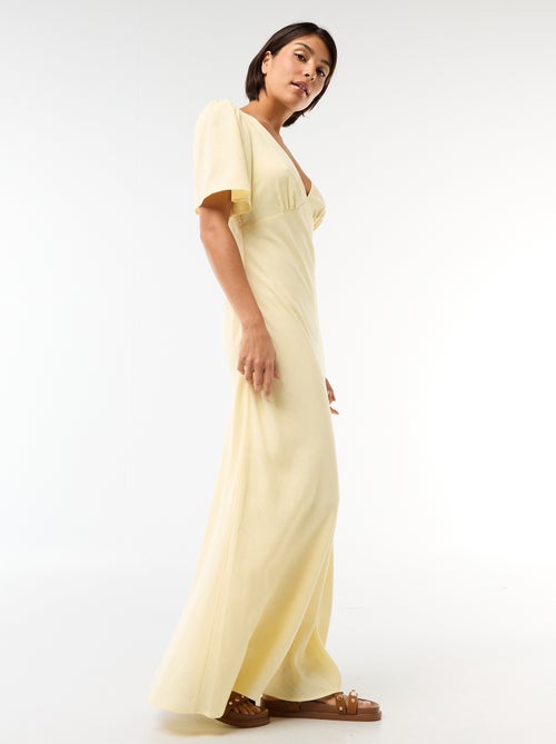 Vestido largo liso de manga corta - Kiabi
