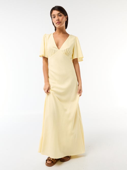 Vestido largo liso de manga corta - Kiabi