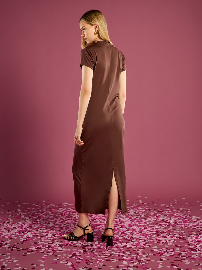 Vestido largo manga corta liso Marron - Kiabi