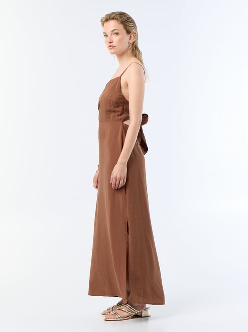 Vestido largo satinado de tirantes finos - Kiabi Vestido largo satinado de tirantes finos - Kiabi
