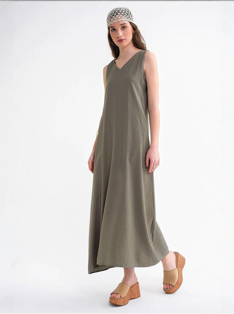 Vestido largo sin mangas con cuello en v y bolsillos mixray Caqui - Kiabi