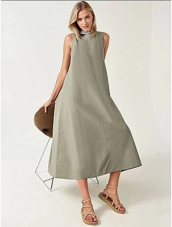 Vestido largo sin mangas con cuello redondo y forma de a hiccup