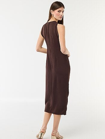 Vestido largo sin mangas con efecto drapeado