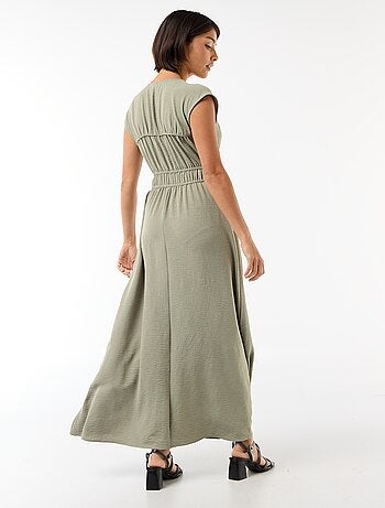 Vestido largo sin mangas con nudo