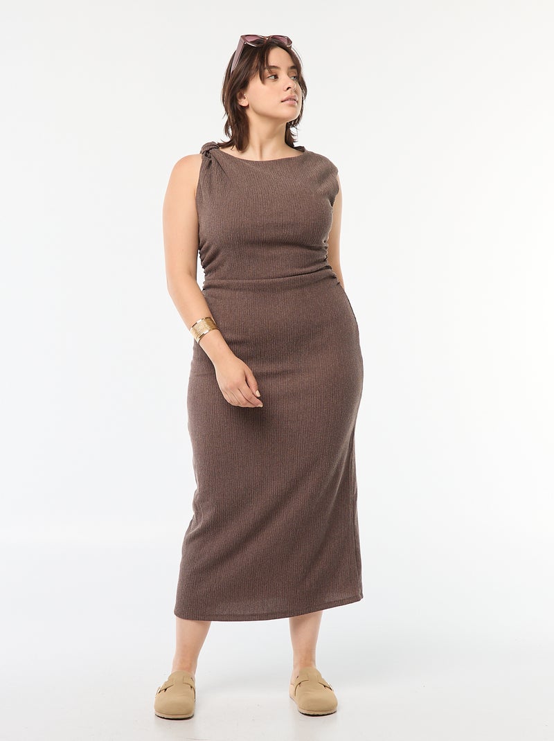 Vestido largo sin mangas de punto gofrado Marron - Kiabi
