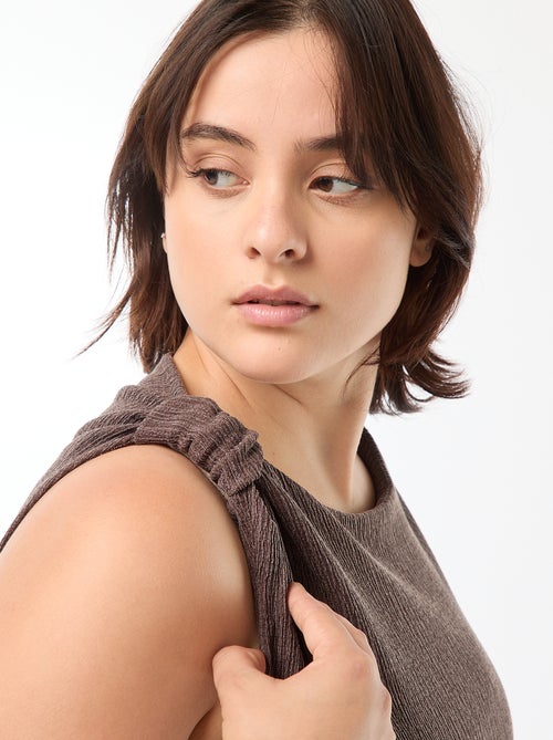 Vestido largo sin mangas de punto gofrado - Kiabi