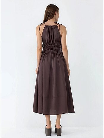 Vestido largo sin tirantes con detalle elástico busem