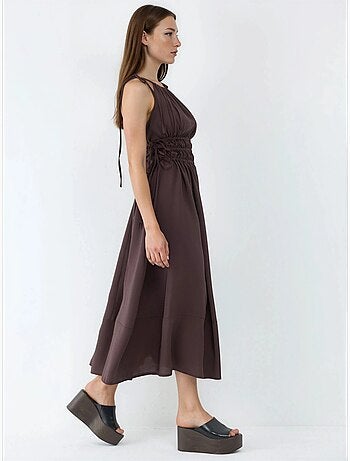 Vestido largo sin tirantes con detalle elástico busem