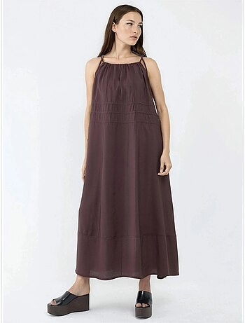 Vestido largo sin tirantes con detalle elástico busem