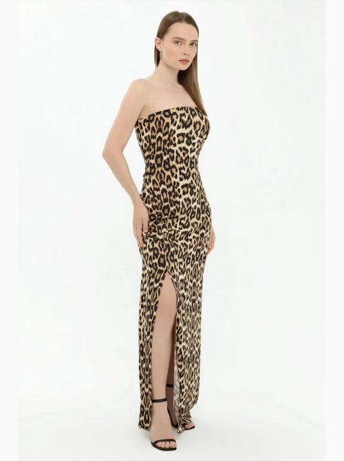 Vestido largo sin tirantes con estampado animal hiccup - Kiabi Vestido largo sin tirantes con estampado animal hiccup - Kiabi