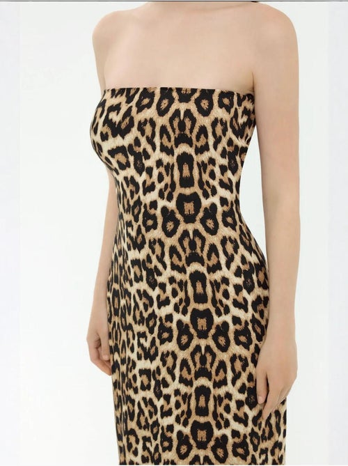 Vestido largo sin tirantes con estampado animal hiccup - Kiabi Vestido largo sin tirantes con estampado animal hiccup - Kiabi