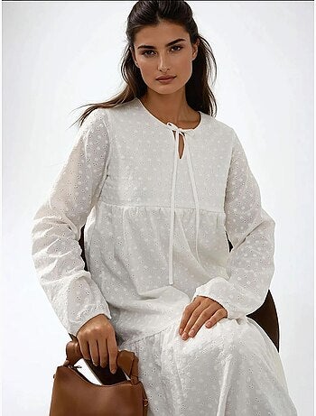 Vestido largo texturizado con cuello redondo hiccup