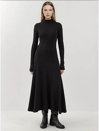 Vestido largo texturizado de medio cuello alto hiccup