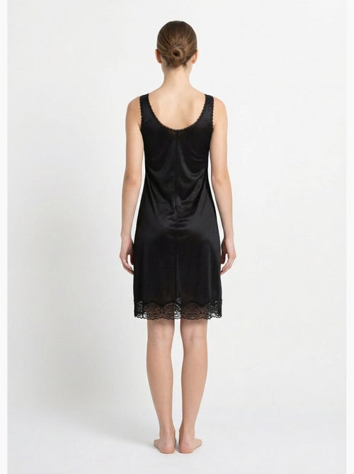 Vestido lencero de satén y encaje antiestático - Afibel - Kiabi