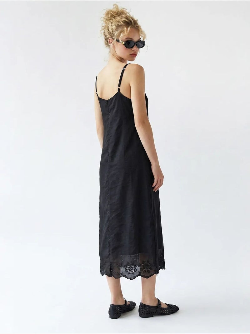 Vestido lencero midi de línea a bordado mixray Negro - Kiabi