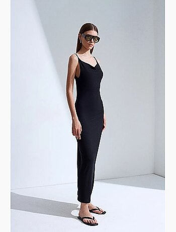 Vestido lencero midi sin mangas dilvin