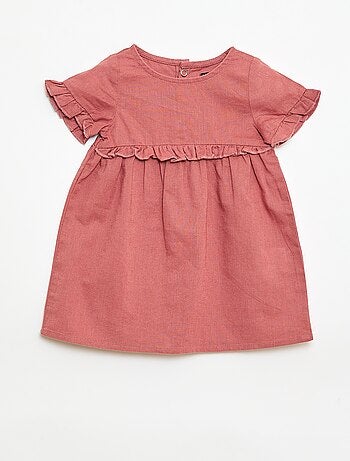 Vestido ligero con mangas cortas con volantes