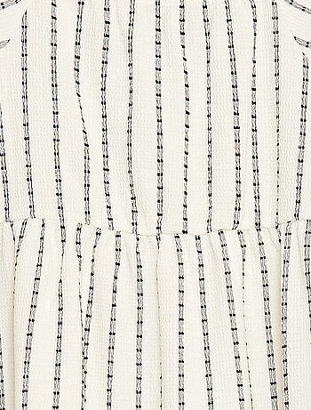 Vestido ligero con volantes