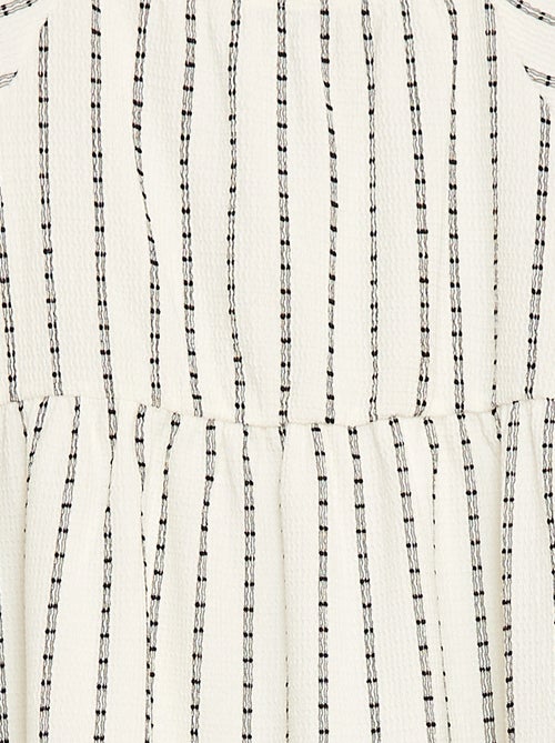 Vestido ligero con volantes - Kiabi