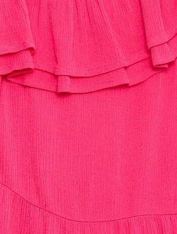 Vestido ligero de tirantes y volantes liso