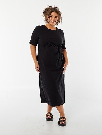 Vestido liso drapeado corte midi