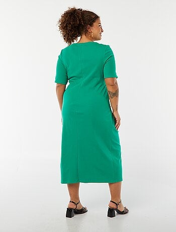 Vestido liso drapeado corte midi