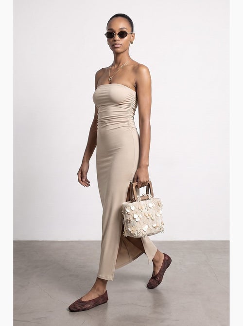 Vestido maxi ajustado sin tirantes con abertura dilvin - Kiabi Vestido maxi ajustado sin tirantes con abertura dilvin - Kiabi