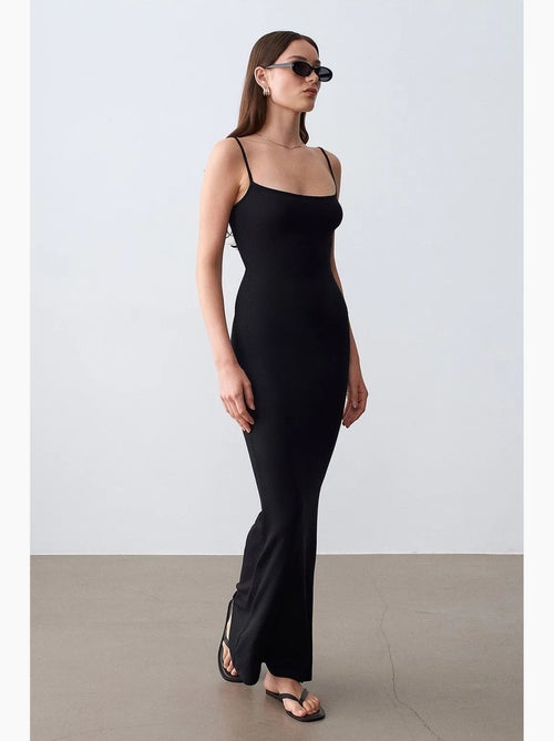 Vestido maxi ceñido de canalé dilvin - Kiabi
