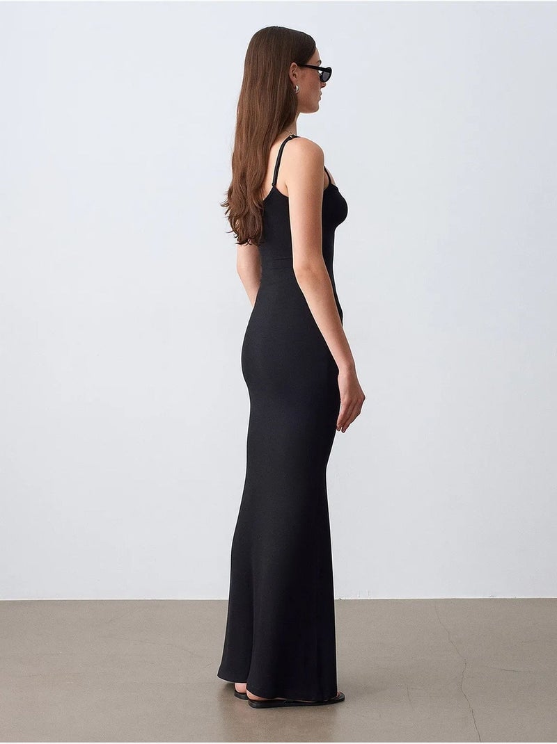 Vestido maxi ceñido de canalé dilvin Negro - Kiabi