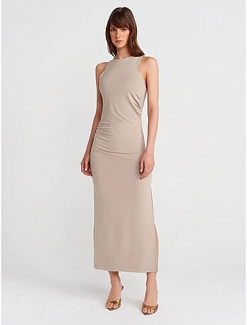Vestido maxi ceñido sin mangas con abertura dilvin