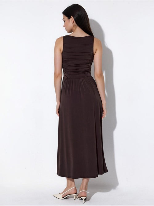 Vestido maxi de línea A con escote barco - Kiabi Vestido maxi de línea A con escote barco - Kiabi