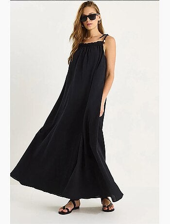 Vestido maxi midi con cuello cuadrado y detalle de volante lucci