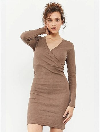 Vestido midi ajustado acanalado con escote en v tommy