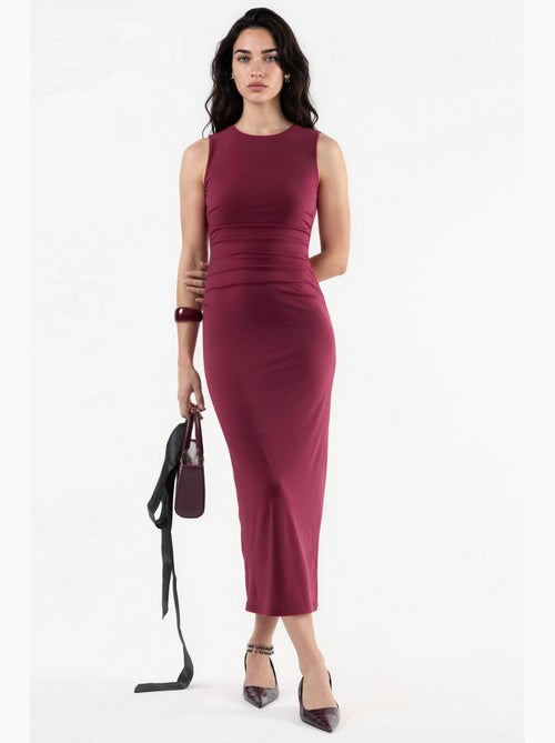 Vestido midi ajustado con cuello redondo hiccup - Kiabi