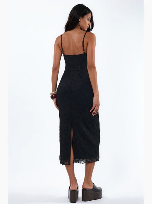 Vestido midi ajustado de encaje con escote en v hiccup - Kiabi Vestido midi ajustado de encaje con escote en v hiccup - Kiabi