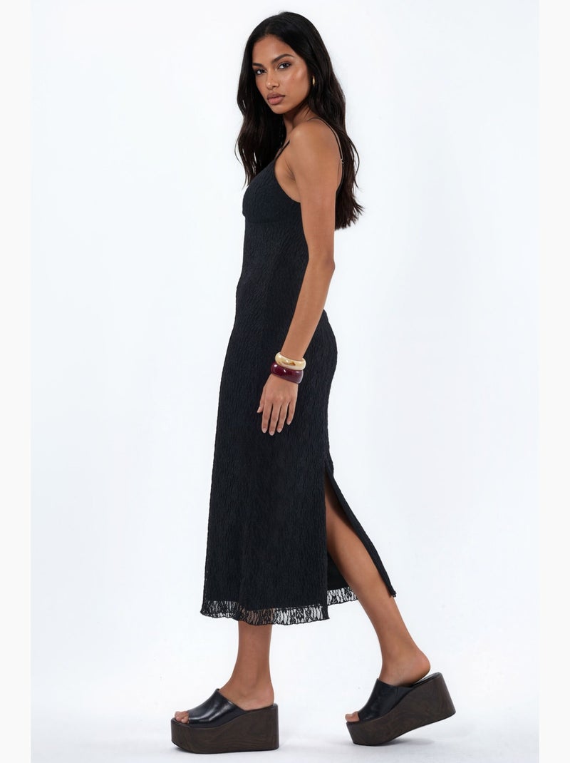 Vestido midi ajustado de encaje con escote en v hiccup Negro - Kiabi