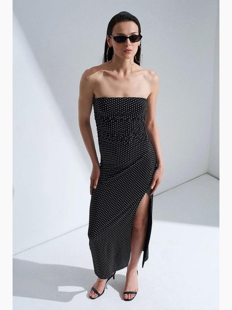 Vestido midi ajustado de lunares sin tirantes dilvin Negro - Kiabi