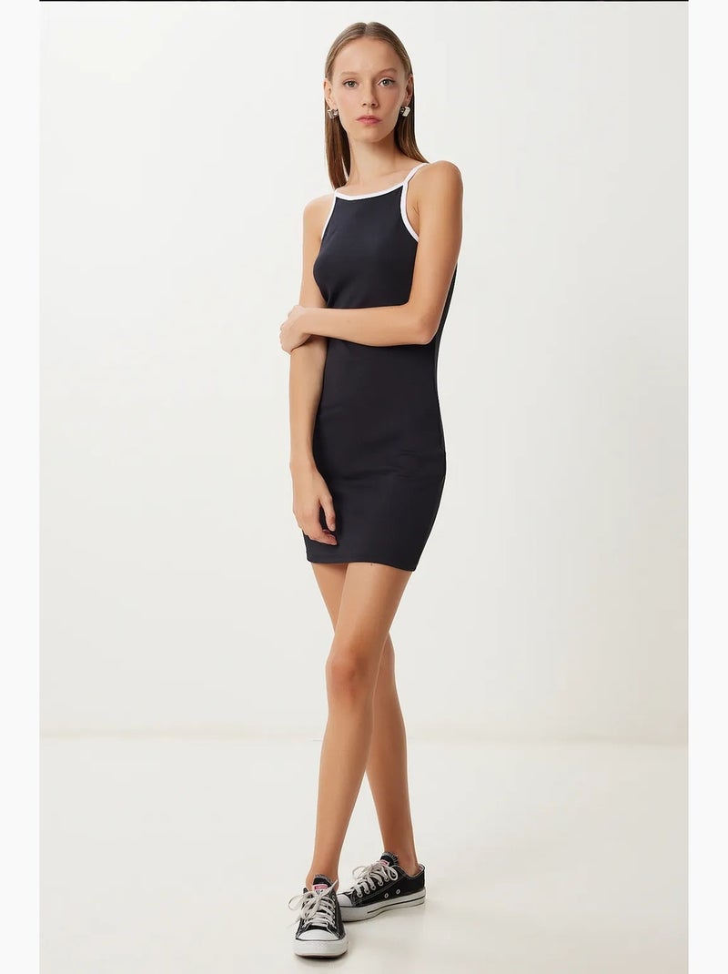 Vestido midi ajustado de rayas con cuello halter istanbul Negro - Kiabi