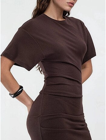 Vestido midi ajustado liso con cuello redondo busem
