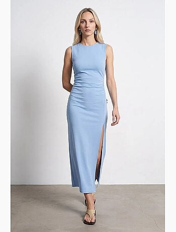 Vestido midi ajustado sin mangas con abertura dilvin
