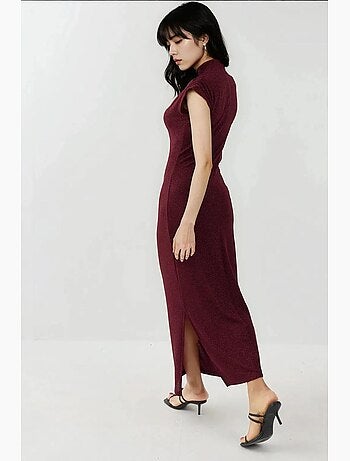 Vestido midi ajustado sin mangas con cuello redondo y cierre de cremallera