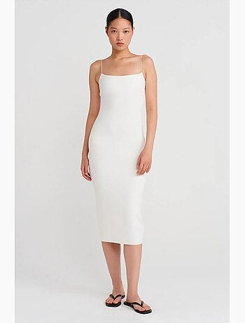 Vestido midi ajustado sin mangas con detalle cut-out dilvin