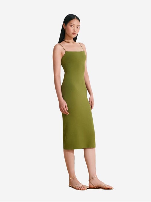Vestido midi ajustado sin mangas con detalle cut-out dilvin - Kiabi Vestido midi ajustado sin mangas con detalle cut-out dilvin - Kiabi