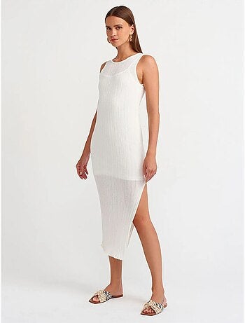Vestido midi ajustado sin mangas de canalé dilvin
